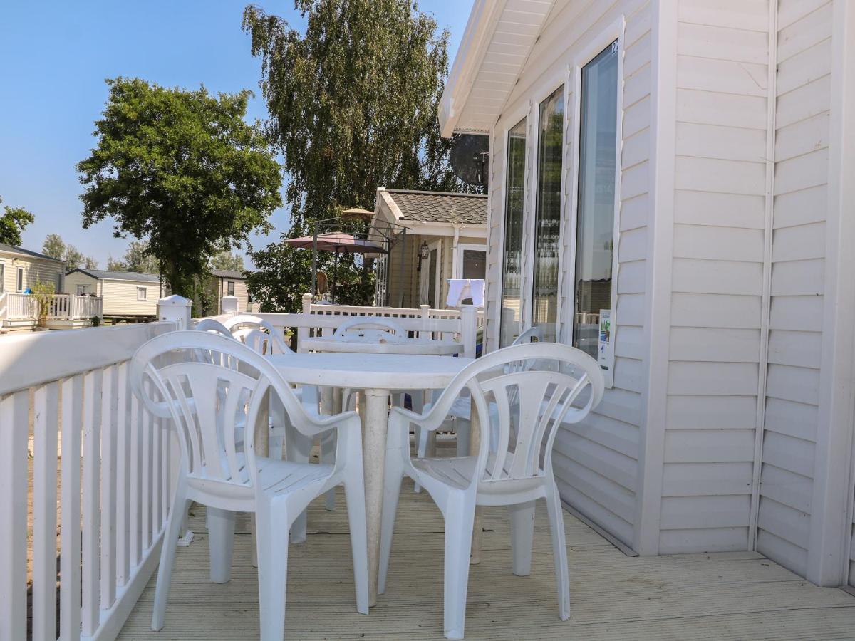 The Goodwood Lodge Τσίτσεστερ Εξωτερικό φωτογραφία